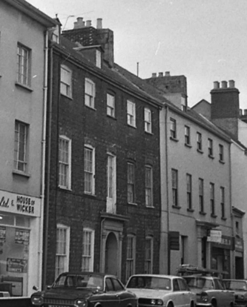 File:H23No26NewStreet1970s.jpg