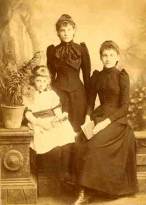 The Le Cras sisters, daughters of John and Catherine, c1900