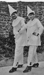 Mabel Skingle (left) and a friend in about 1925