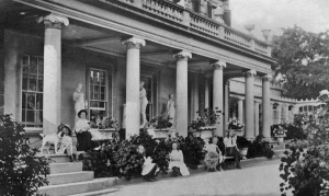 Sion Hall portico with the Cooke children, Arthur, Dorothy, May, Wilfred and Olive, with their governess