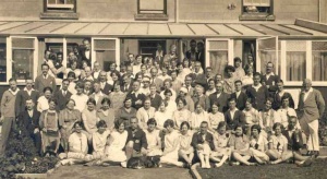Staff and guests in 1927